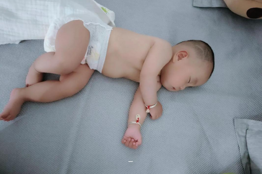 黑龙江宝宝多大开始游泳